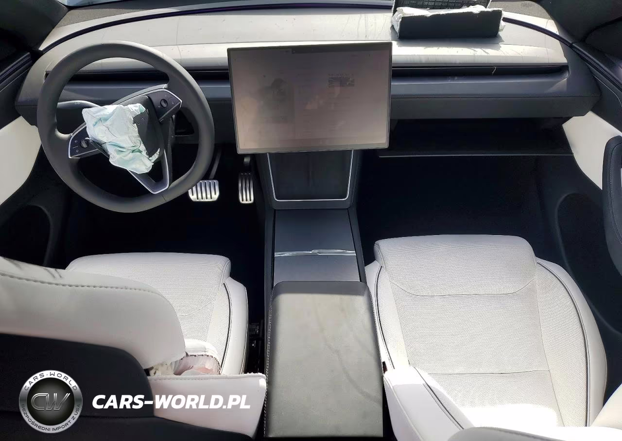 2026 Tesla Model Y Performance Awd VIN:7SAYGDET1TA735178 - 8