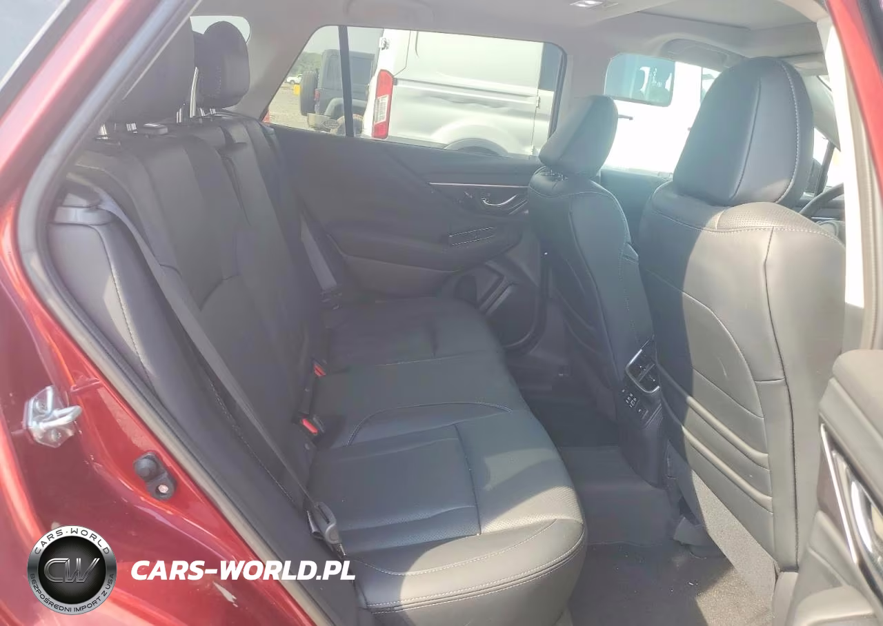2025 Subaru Outback Touring VIN:4S4BTGPD0S3331871 - 11