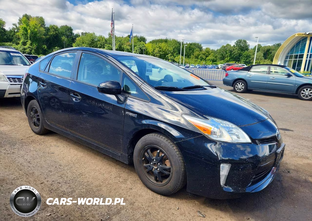2015 Toyota Prius Three VIN:JTDKN3DU6F0442430 - 4