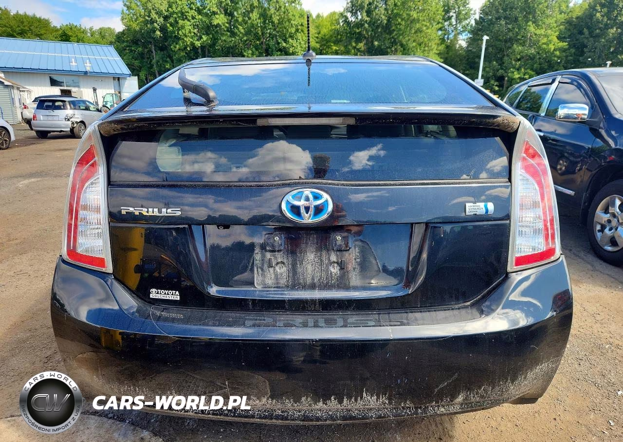2015 Toyota Prius Three VIN:JTDKN3DU6F0442430 - 6
