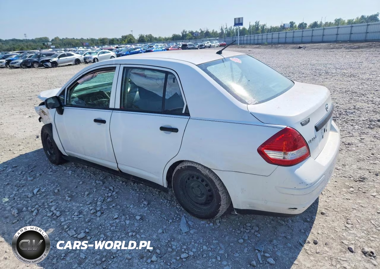 2011 Nissan Versa 1.6 Base VIN:3N1CC1AP5BL420688 - 2