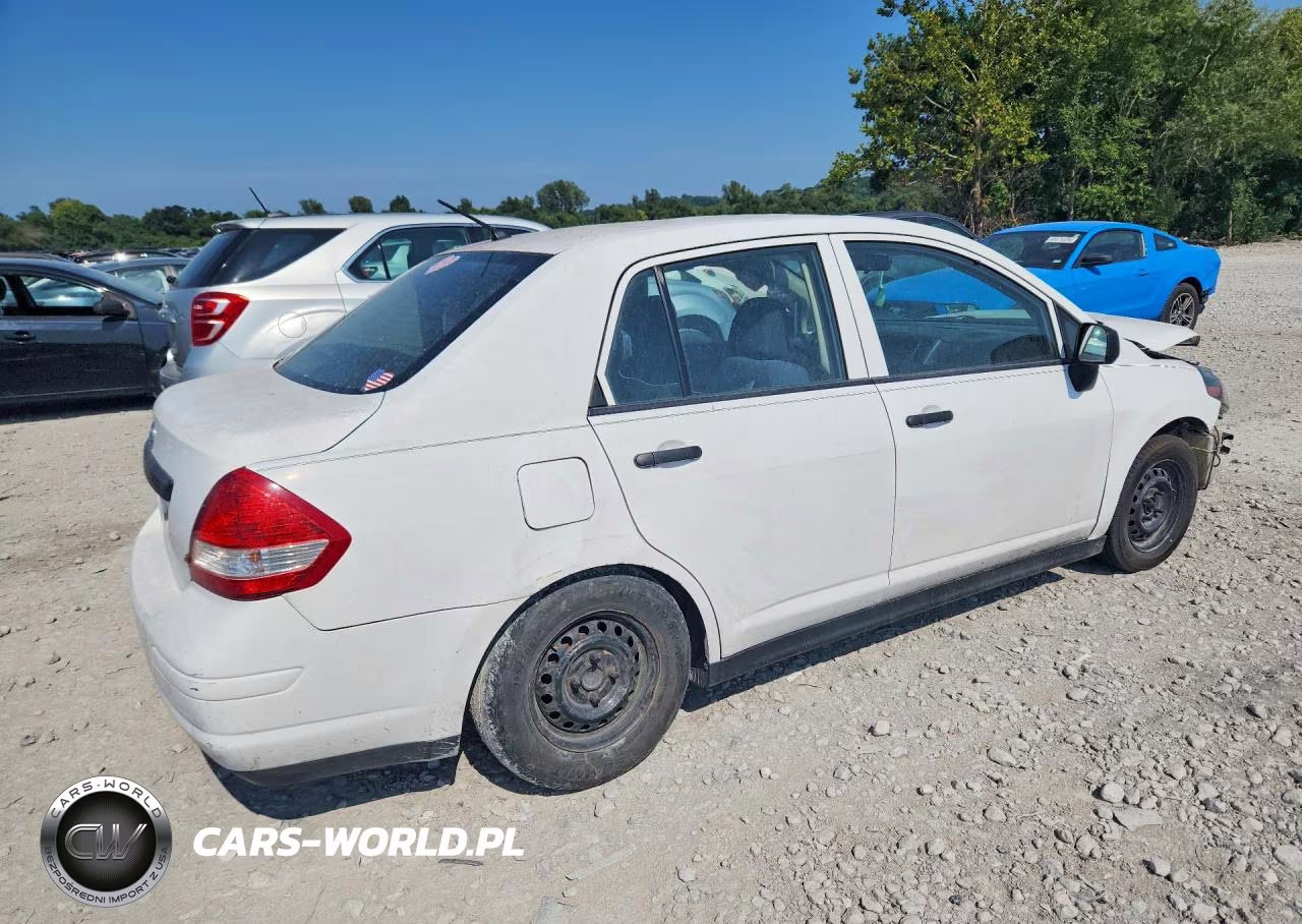 2011 Nissan Versa 1.6 Base VIN:3N1CC1AP5BL420688 - 3
