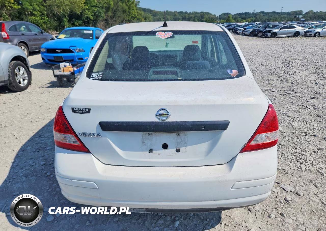 2011 Nissan Versa 1.6 Base VIN:3N1CC1AP5BL420688 - 6