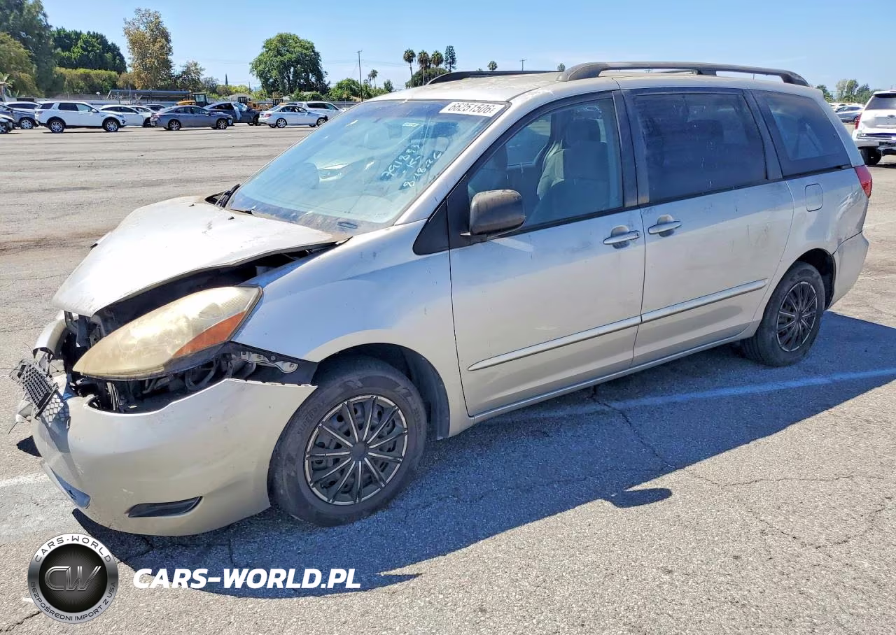 2007 Toyota Sienna Ce 8-Passenger – zdjęcie 1 z 13