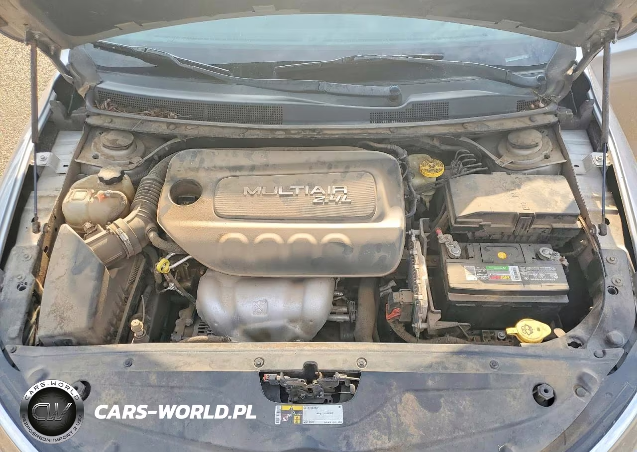 2015 Chrysler 200 C VIN:1C3CCCCB2FN703411 - 11