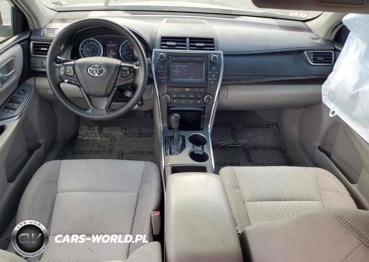 2017 Toyota Camry Le VIN:4T1BF1FK0HU789773 - 8