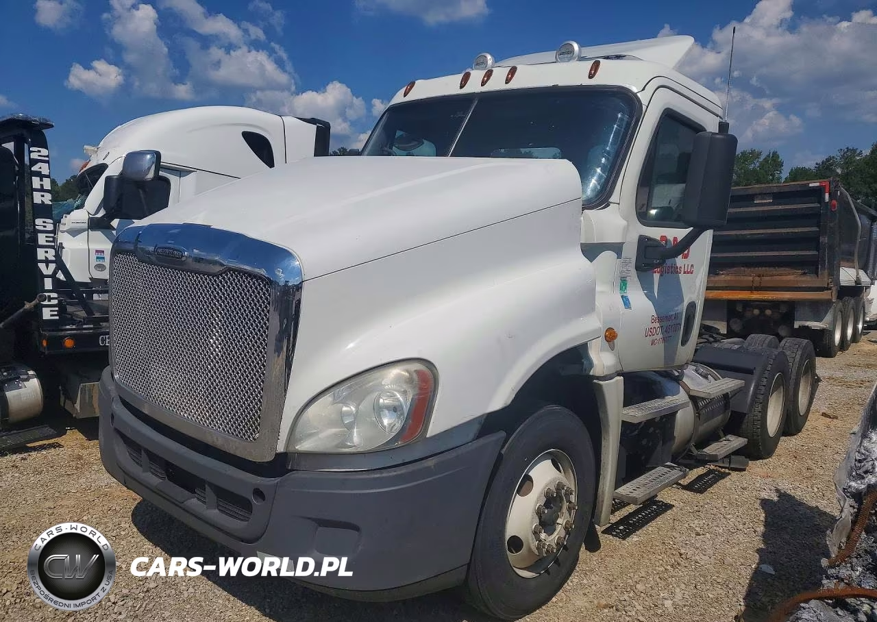 2013 Freightliner Cascadia 125