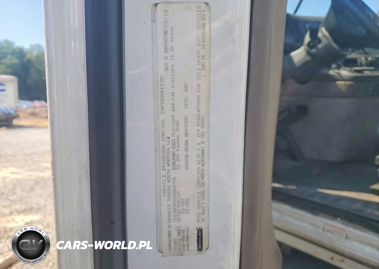 2013 Freightliner Cascadia 125 VIN:1FUJGEBG2DSBX9705 - 11