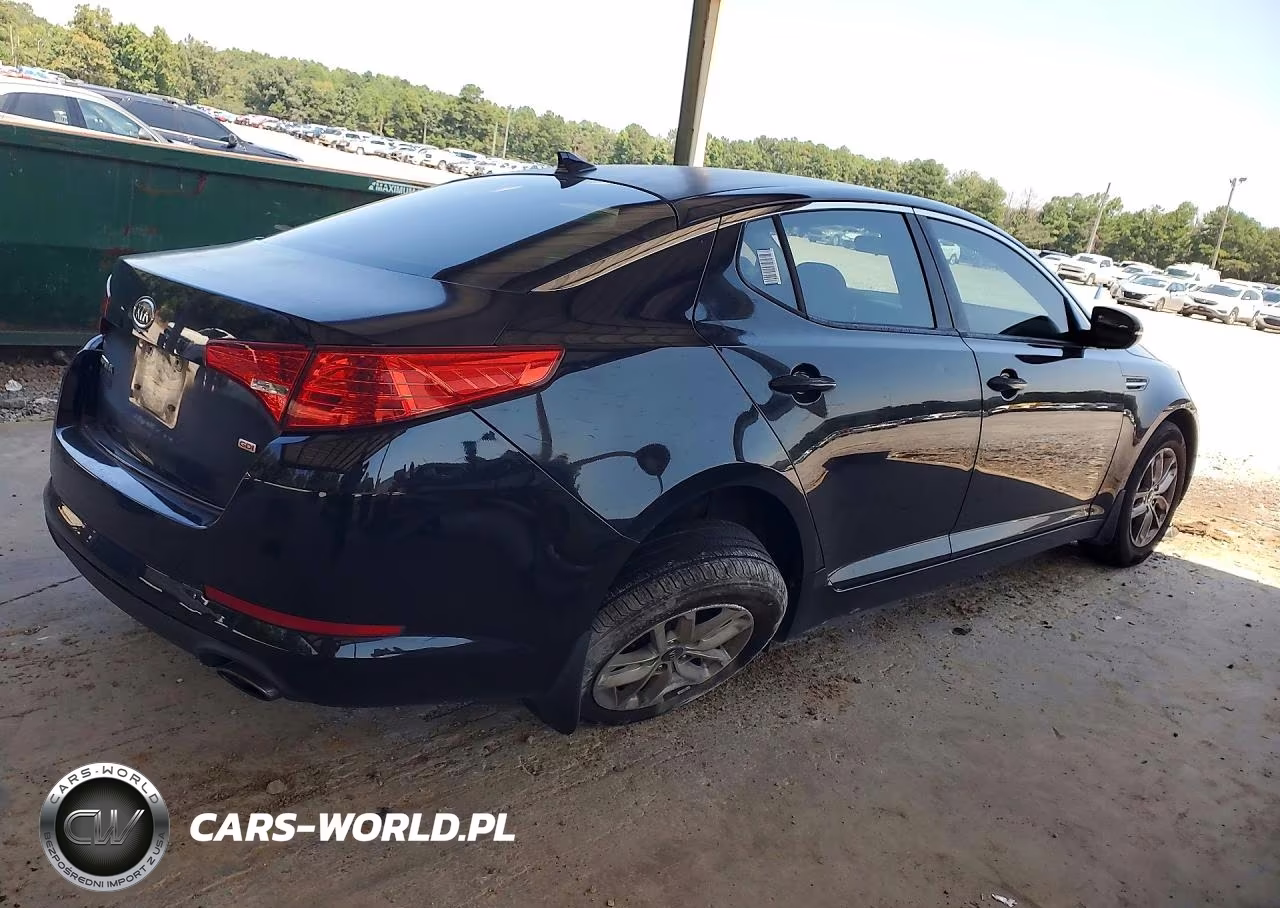 2011 Kia Optima Lx VIN:KNAGM4A75B5161355 - 3