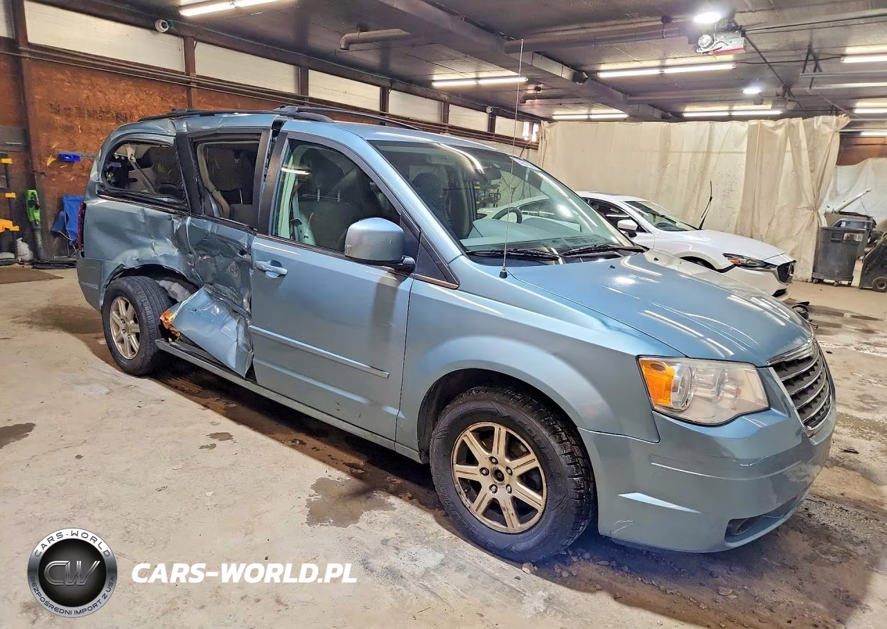 2008 Chrysler Town & Country Touring VIN:2A8HR54PX8R679184 - 4