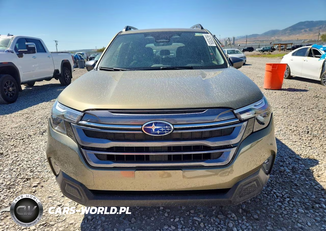 2025 Subaru Forester Premium VIN:JF2SLDDC5SH432214 - 5