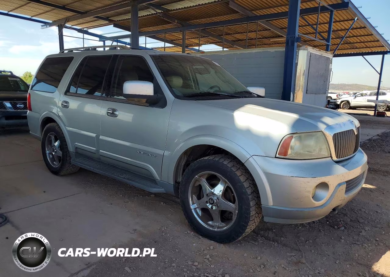 2003 Lincoln Navigator VIN:5LMFU27R53LJ37557 - 4