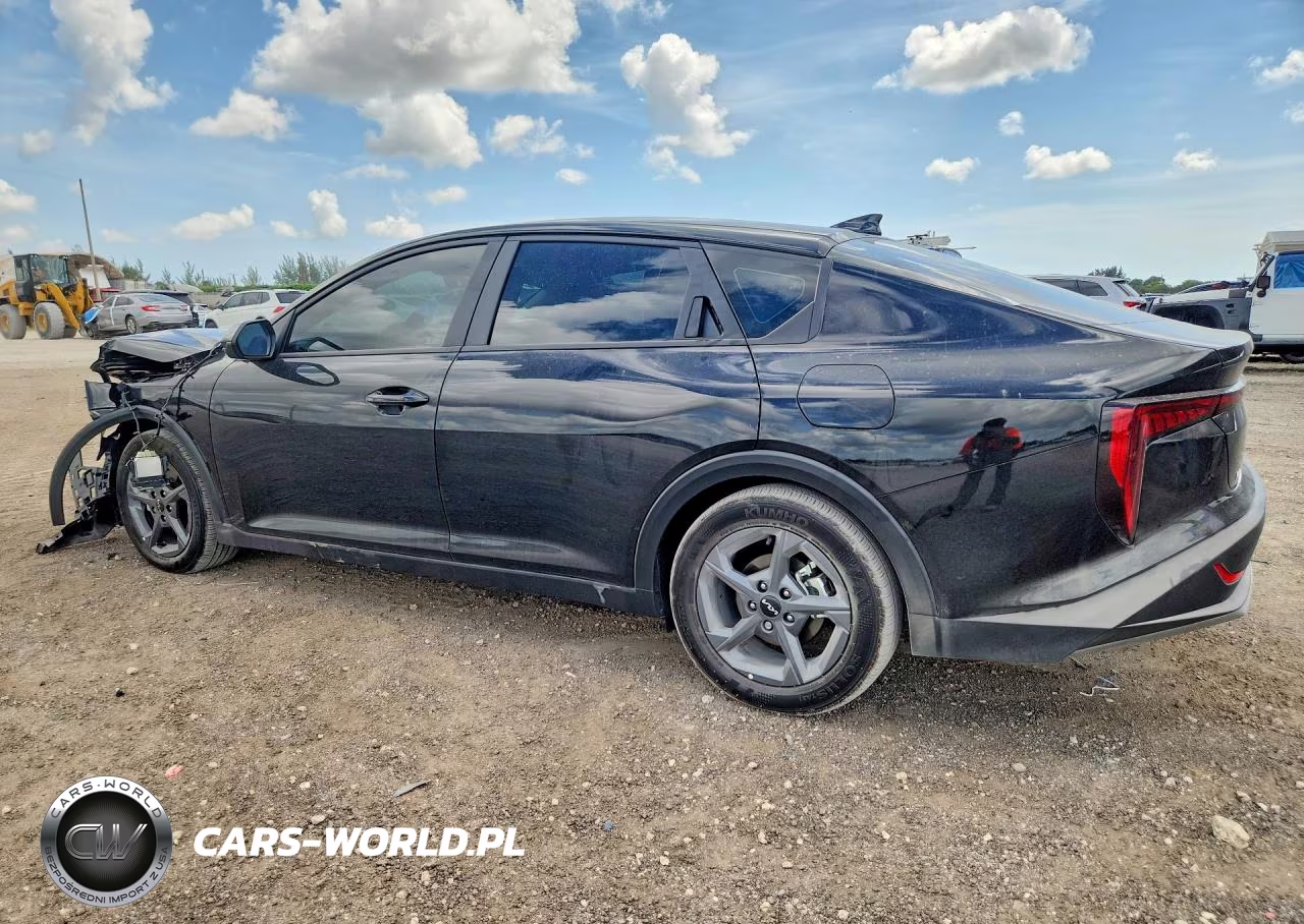 2026 Kia K4 Lxs VIN:3KPFT4DE6TE298046 - 2