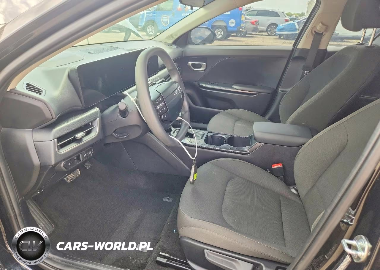 2026 Kia K4 Lxs VIN:3KPFT4DE6TE298046 - 7
