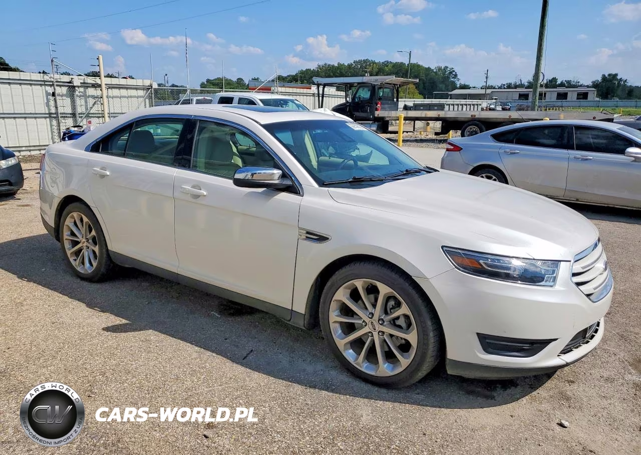 2015 Ford Taurus Limited VIN:1FAHP2F8XFG199006 - 4