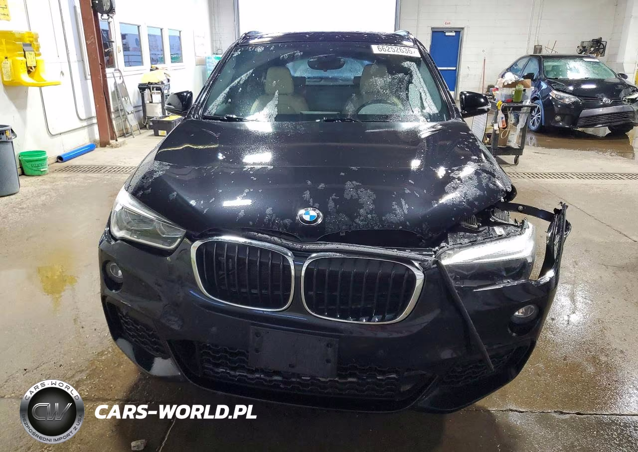 2017 BMW X1 xDrive28I VIN:WBXHT3C30H5F75589 - 5