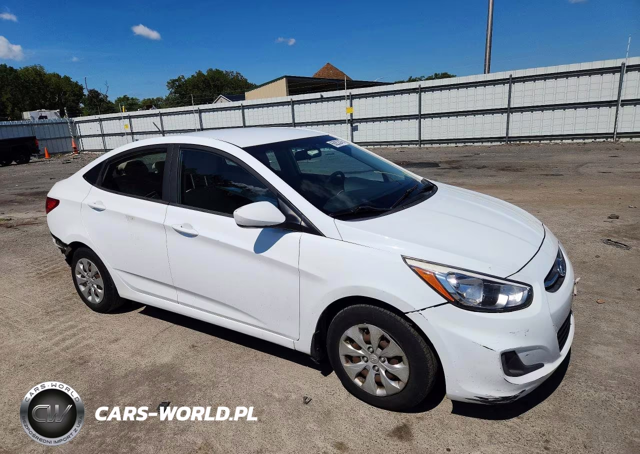 2016 Hyundai Accent Se VIN:KMHCT4AE4GU158023 - 4
