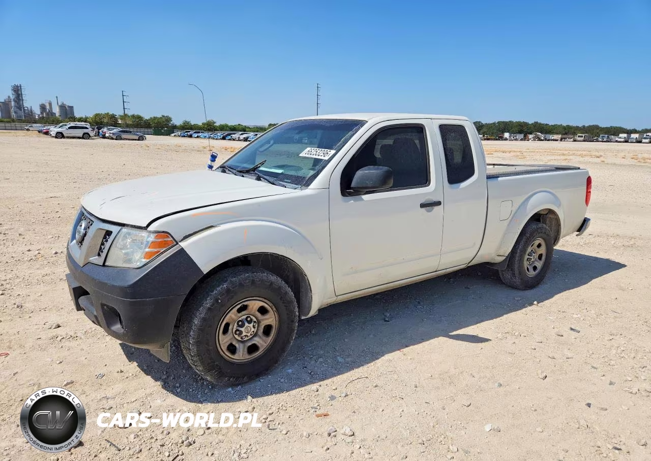2015 Nissan Frontier S