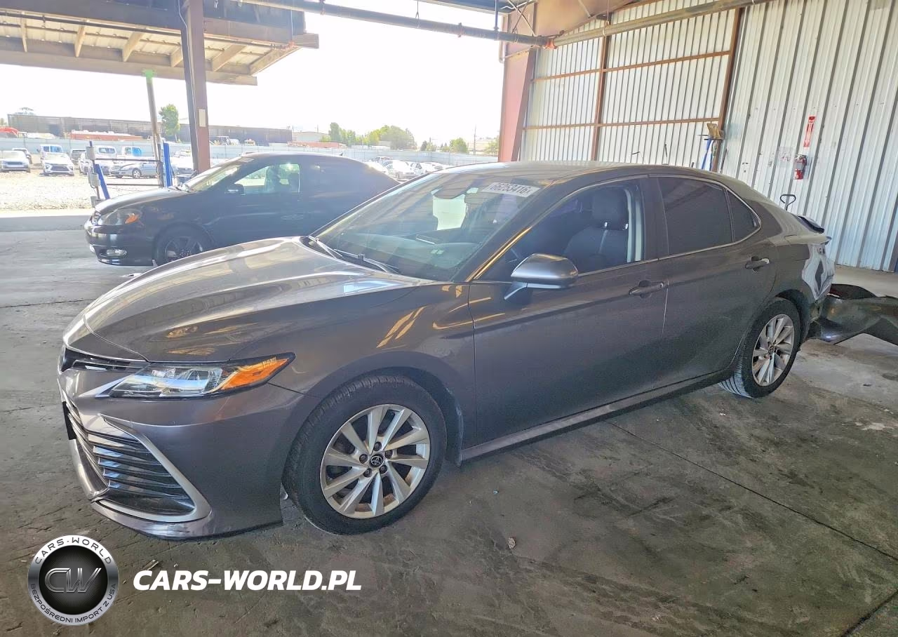 2022 Toyota Camry Le VIN:4T1C11AK4NU626808 - 1