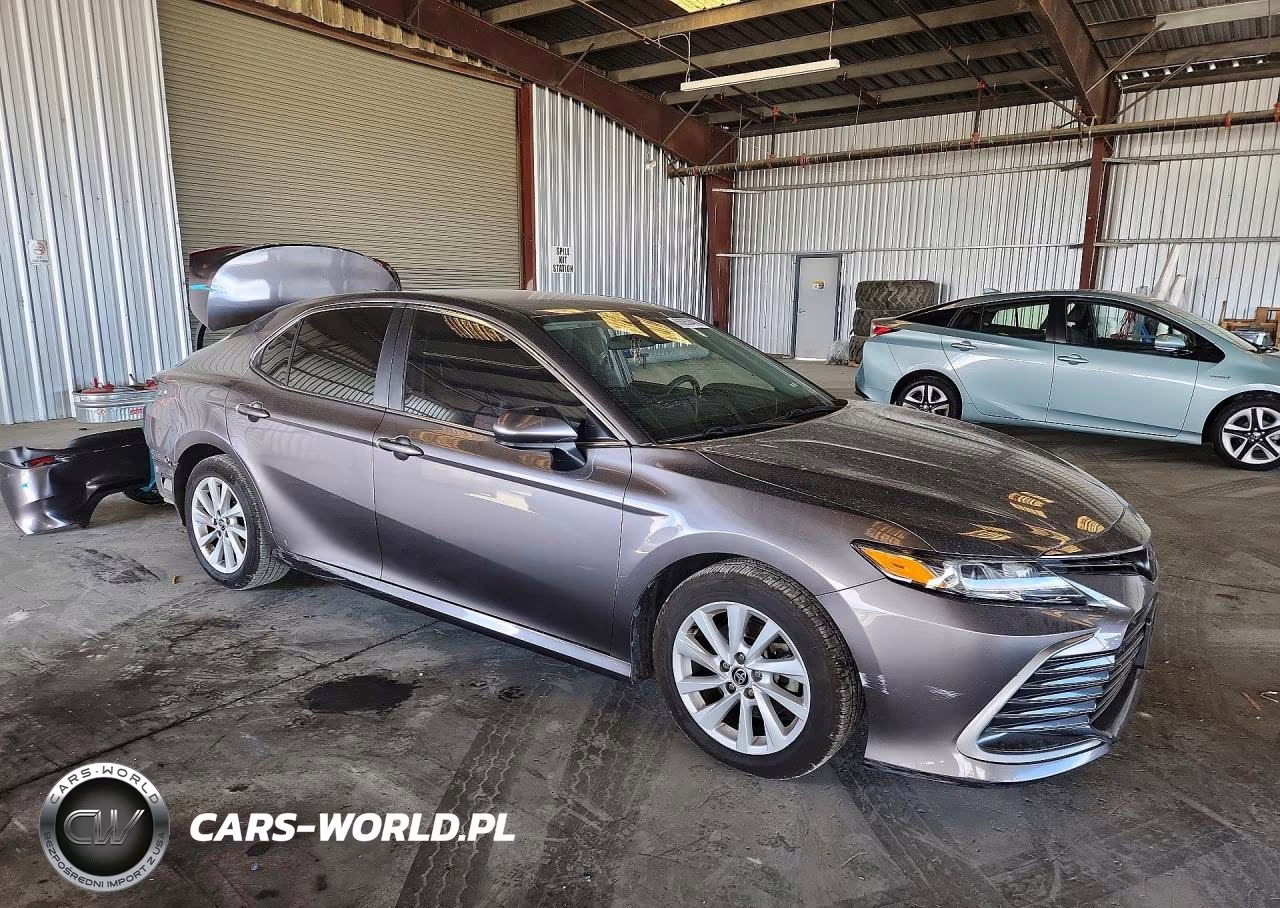 2022 Toyota Camry Le VIN:4T1C11AK4NU626808 - 4
