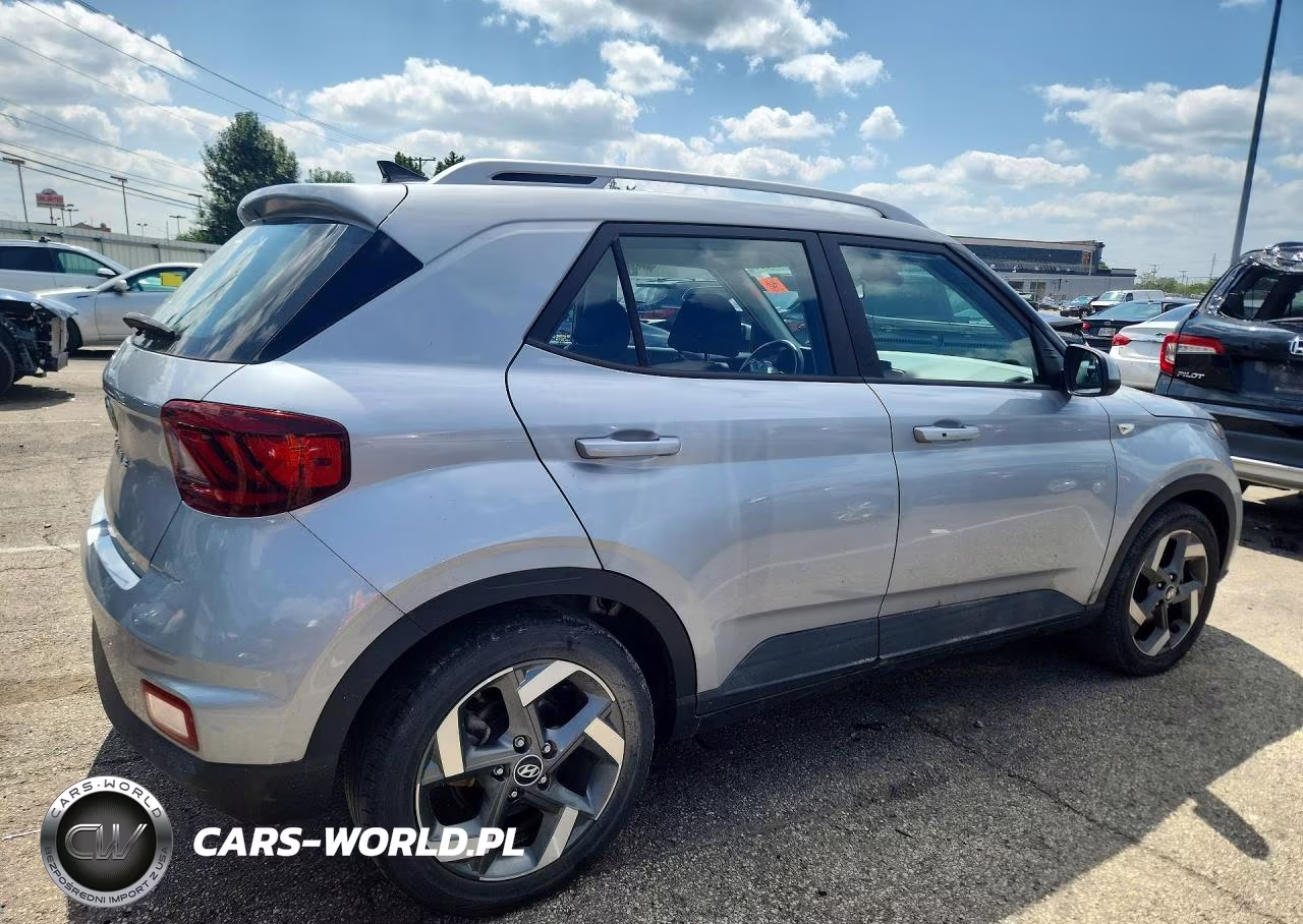 2020 Hyundai Venue Sel VIN:KMHRC8A33LU033279 - 3