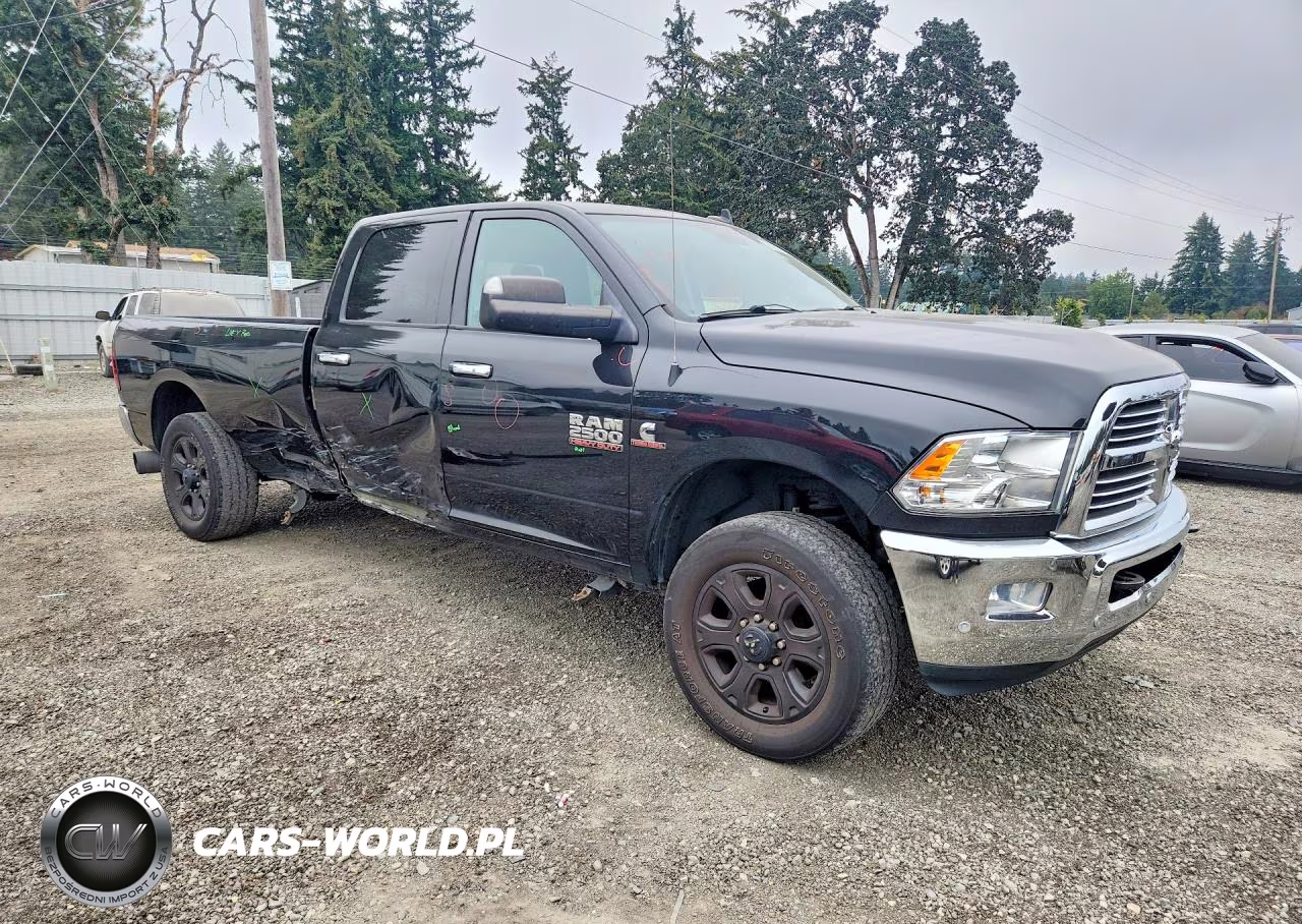 2018 Ram 2500 Slt VIN:3C6UR5JLXJG209330 - 4