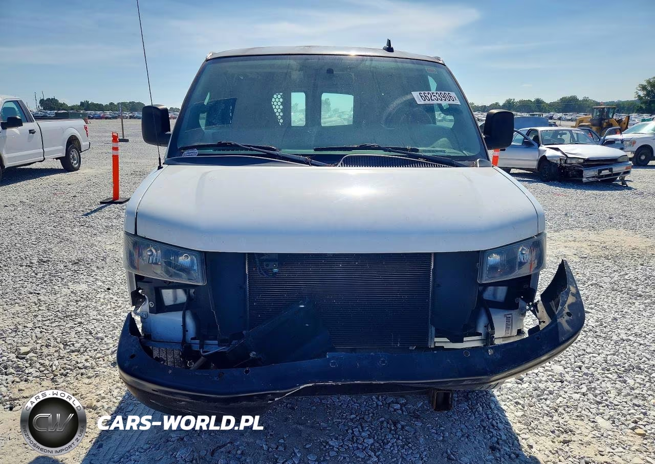 2019 Chevrolet Express 2500 Cargo Delivery Van VIN:1GCWGAFP1K1334325 - 5