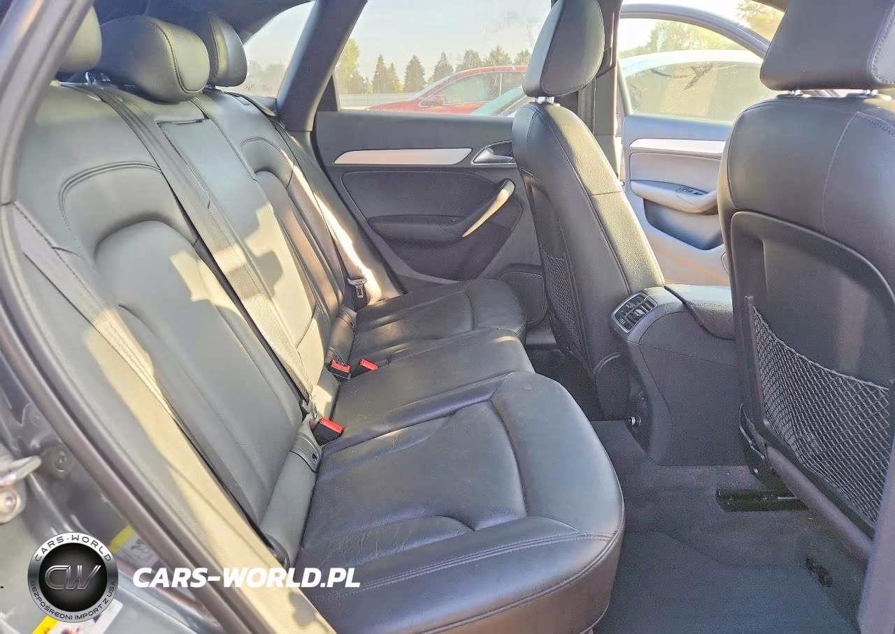 2018 Audi Q3 Premium VIN:WA1ECCFS5JR024793 - 10