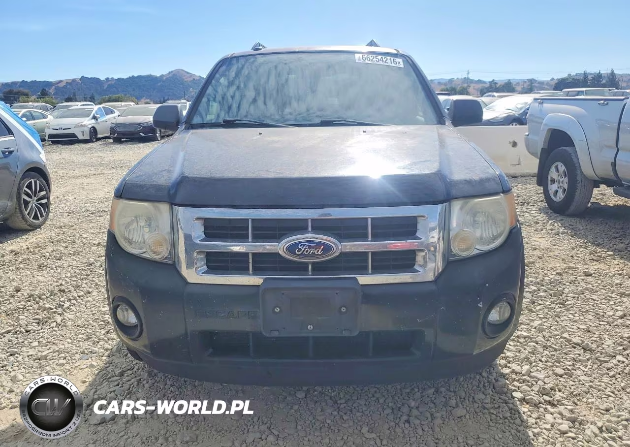 2010 Ford Escape Xlt VIN:1FMCU0D74AKB19499 - 5