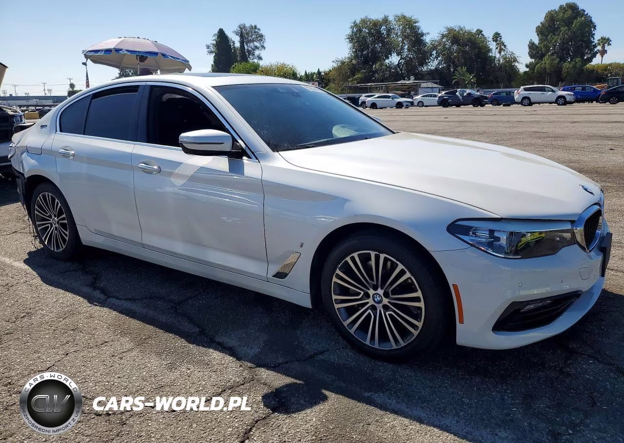 2018 BMW 530E VIN:WBAJA9C58JB249694 - 4