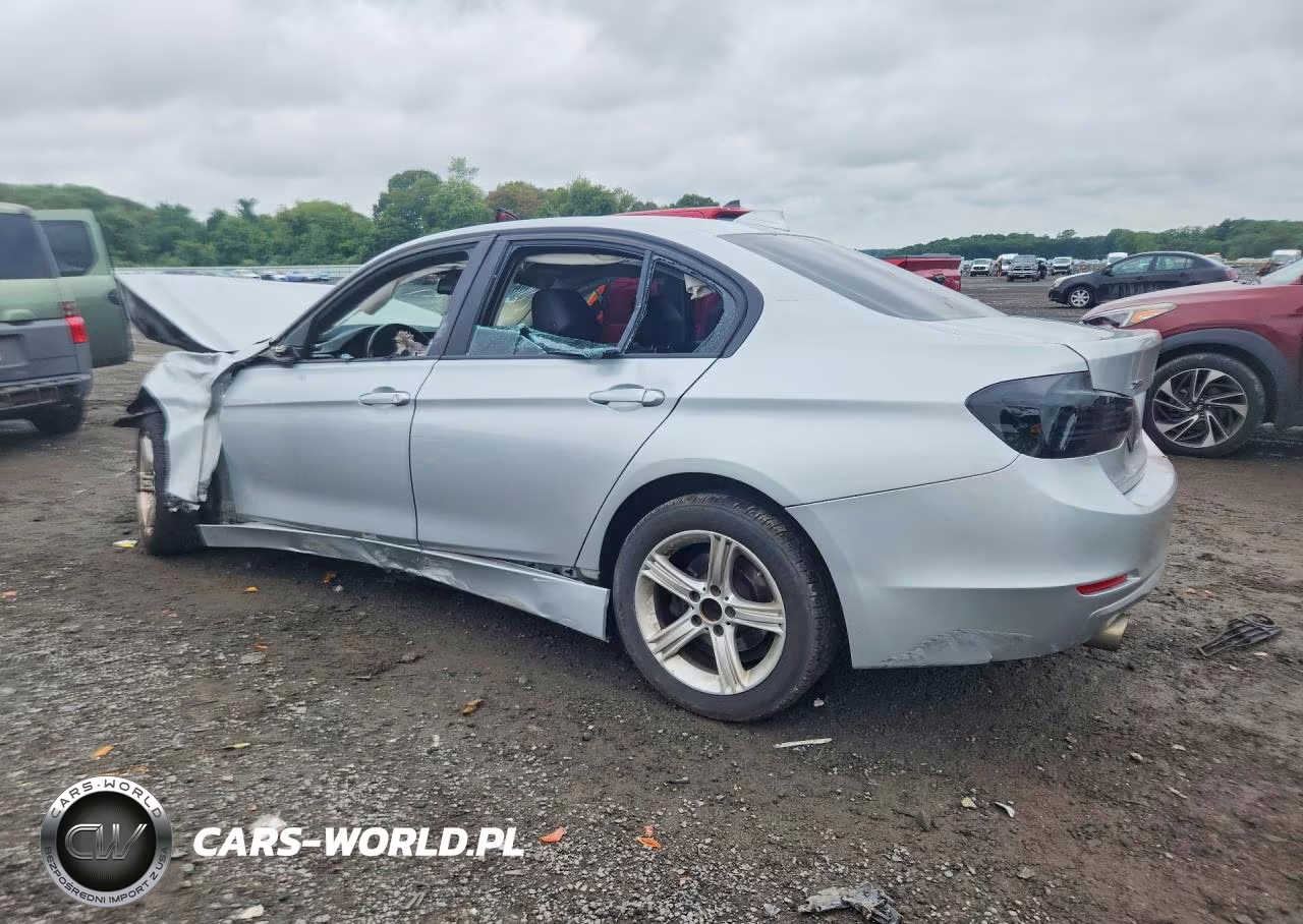 2013 BMW 328 Xi VIN:WBA3B3C50DF530324 - 2