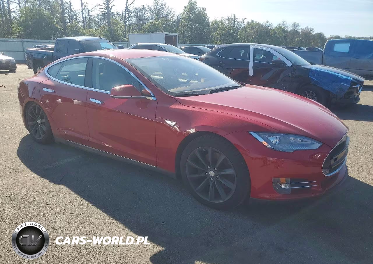 2013 Tesla Model S VIN:5YJSA1CN5DFP08366 - 4