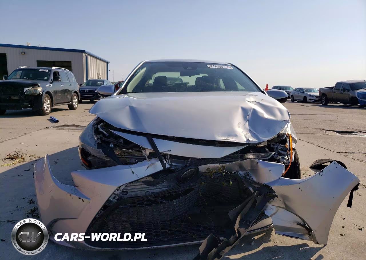 2020 Toyota Corolla Le VIN:JTDEPRAE5LJ025894 - 5