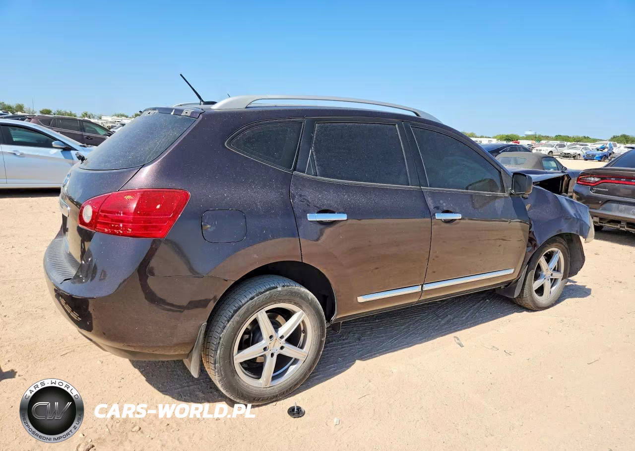 2015 Nissan Rogue Select S VIN:JN8AS5MT6FW162693 - 3