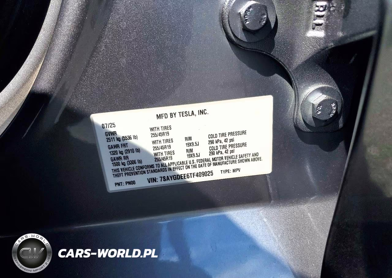 2026 Tesla Model Y VIN:7SAYGDEE6TF409025 - 12