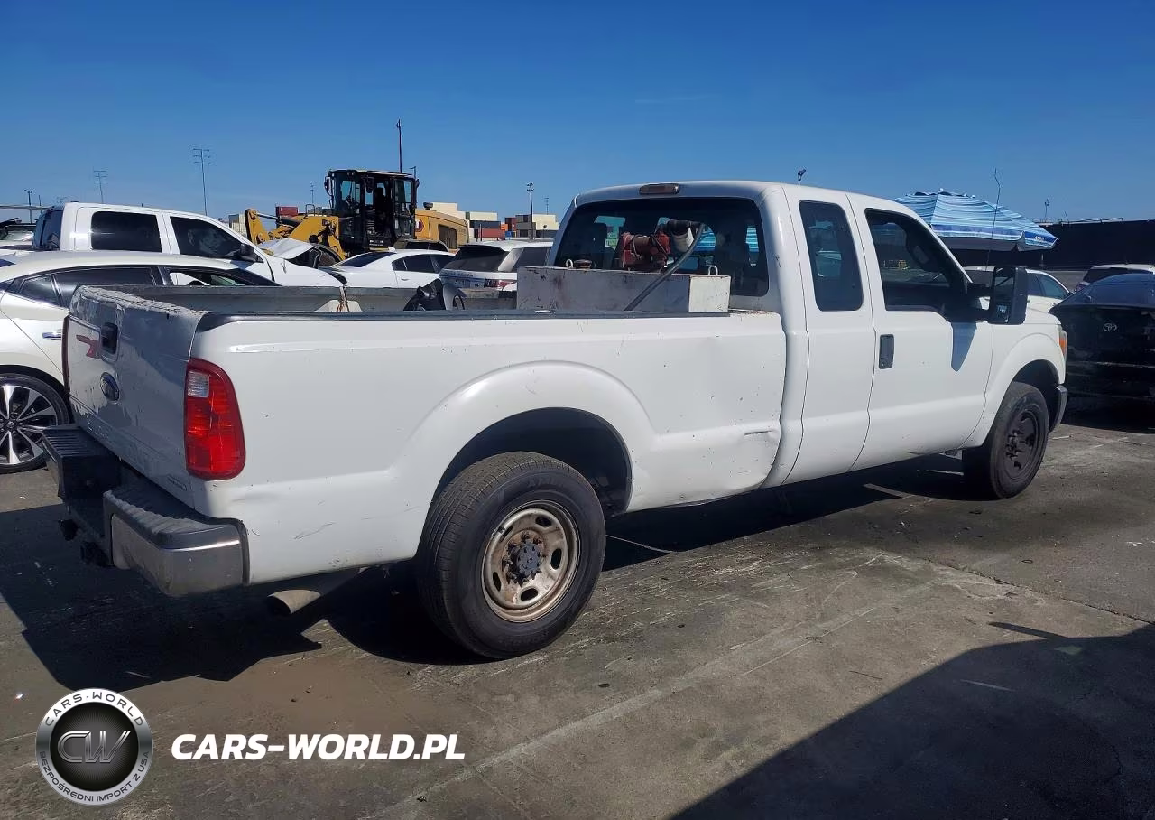 2014 Ford F250 Super Duty VIN:1FT7X2A61EEA21961 - 3