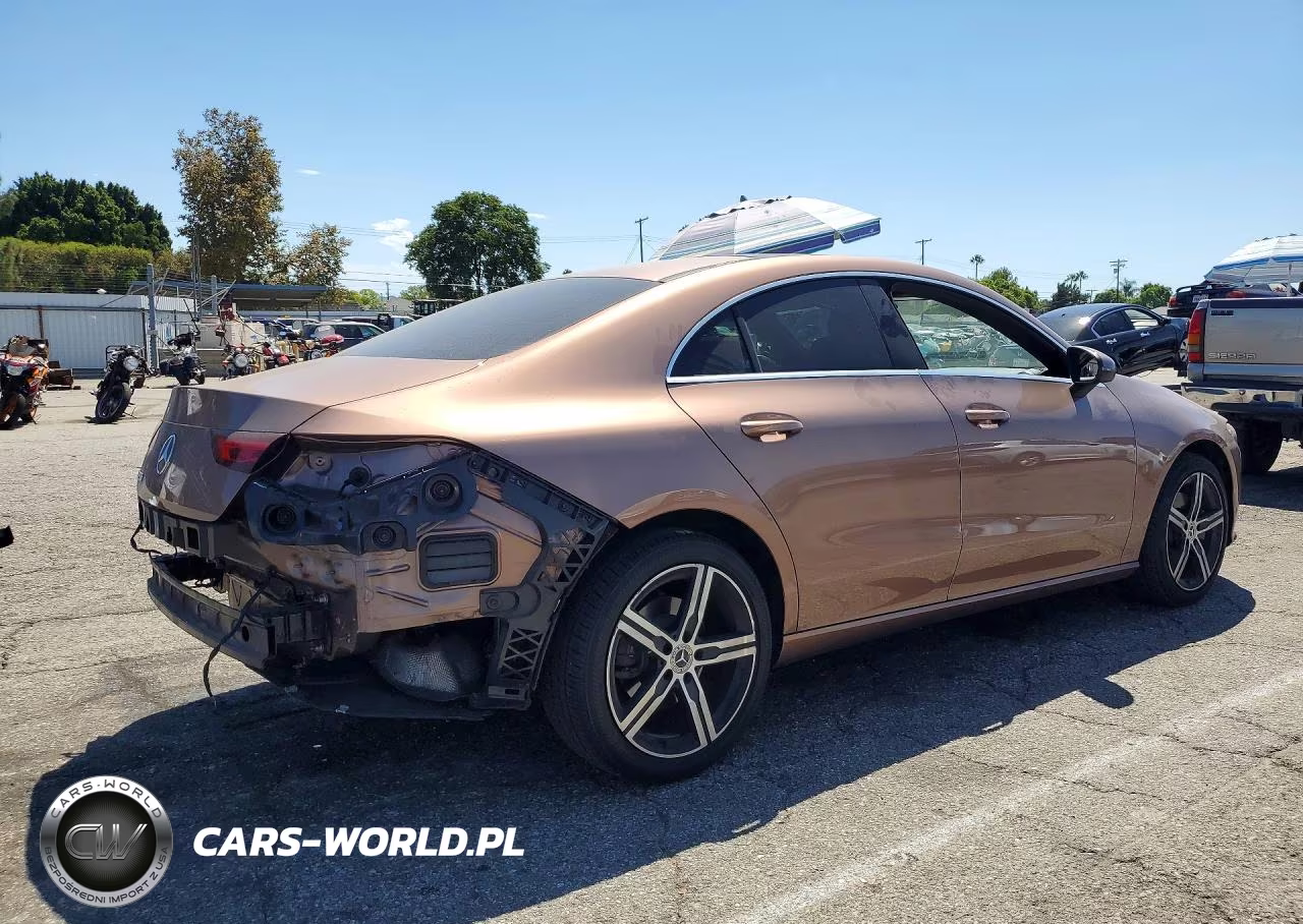 2021 Mercedes-Benz Cla 250 VIN:W1K5J4GB2MN220949 - 3