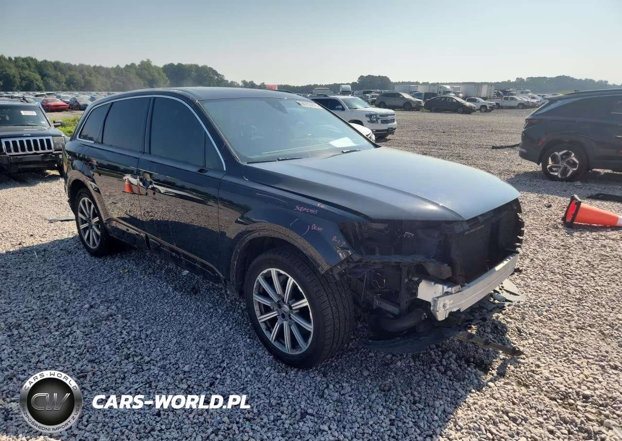 2019 Audi Q7 Premium Plus VIN:WA1LHAF72KD046631 - 4