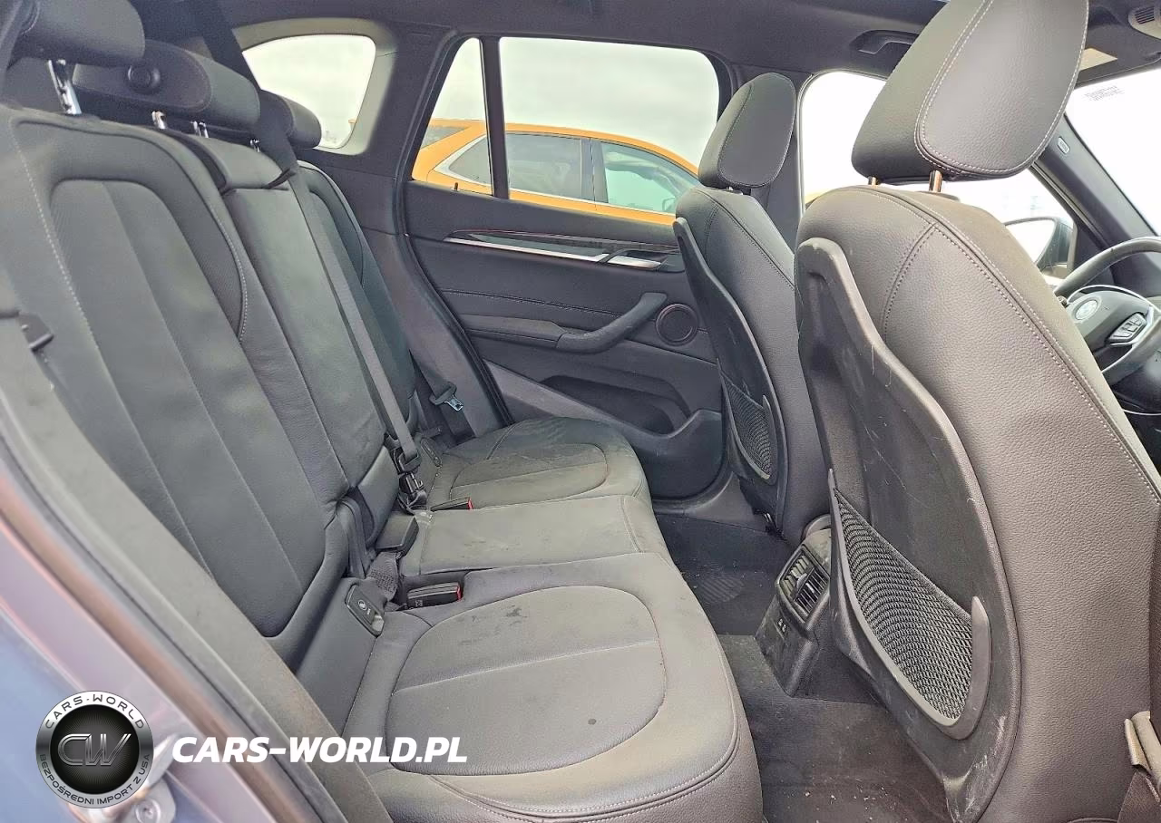 2021 BMW X1 xDrive28I VIN:WBXJG9C05M5T18949 - 10