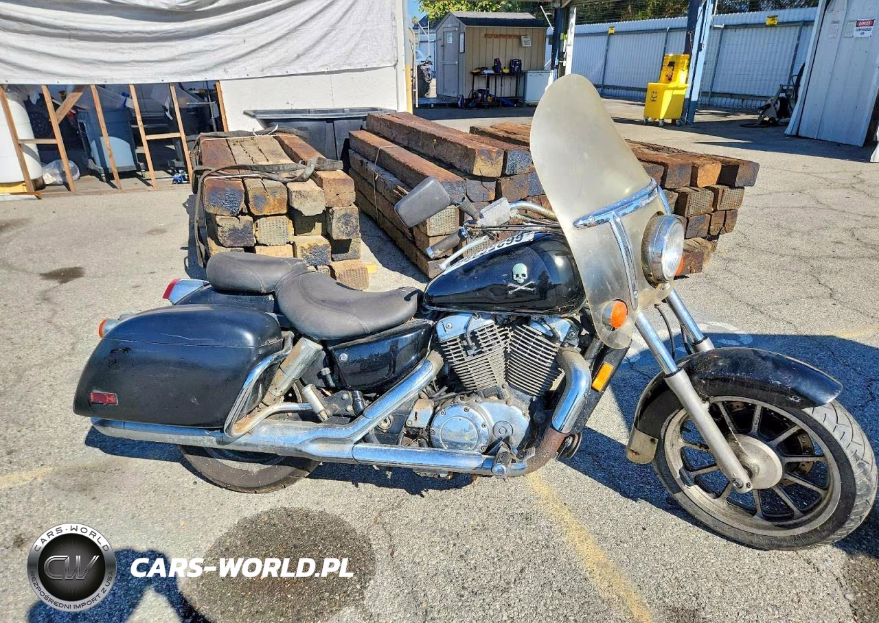 2004 Honda Vt1100 T – zdjęcie 1 z 9