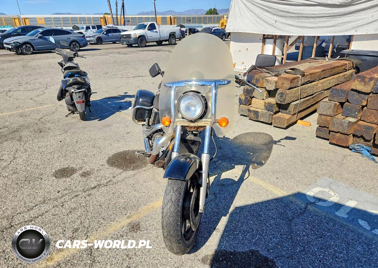 2004 Honda Vt1100 T VIN:1HFSC3705YA200763 - 2