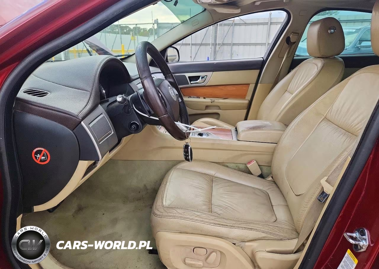 2010 Jaguar Xf Luxury VIN:SAJWA0FA7AHR64879 - 7