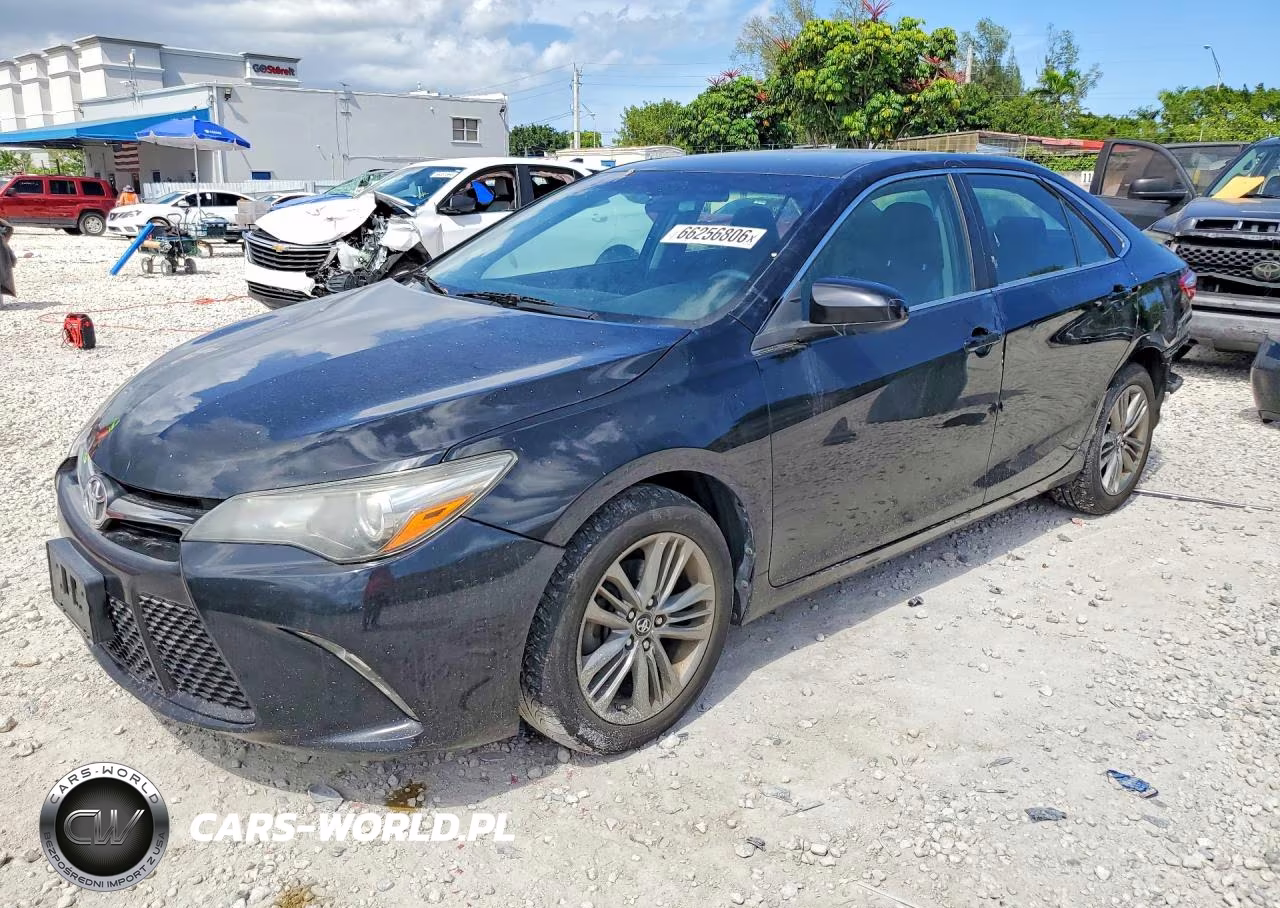 2016 Toyota Camry Se – zdjęcie 1 z 13