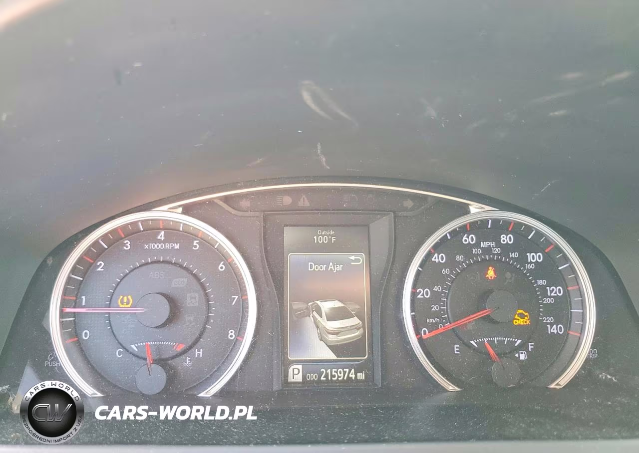 2016 Toyota Camry Se VIN:4T1BF1FK0GU591161 - 9