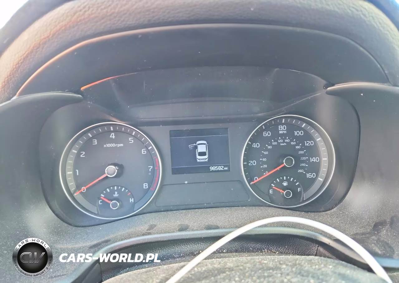 2020 Kia Forte Gt Line VIN:3KPF34AD8LE232612 - 9