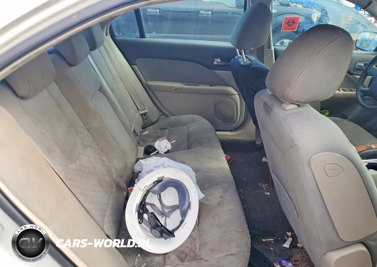 2010 Ford Fusion Se VIN:3FAHP0HG6AR111126 - 10