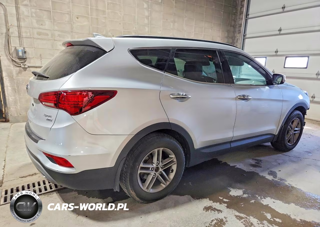 2018 Hyundai Santa Fe Sport 2.4L VIN:5XYZUDLB5JG570829 - 3