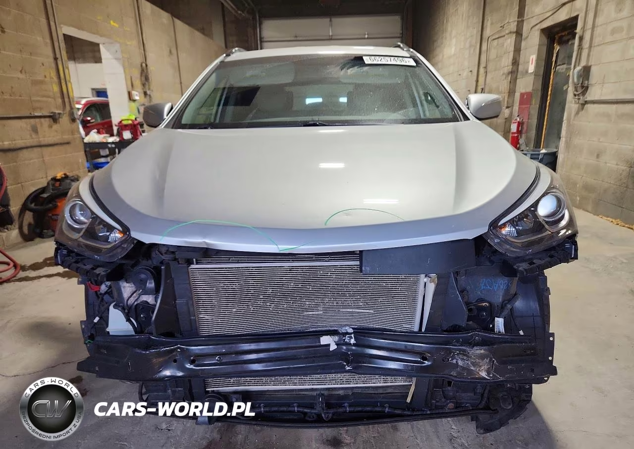 2018 Hyundai Santa Fe Sport 2.4L VIN:5XYZUDLB5JG570829 - 5