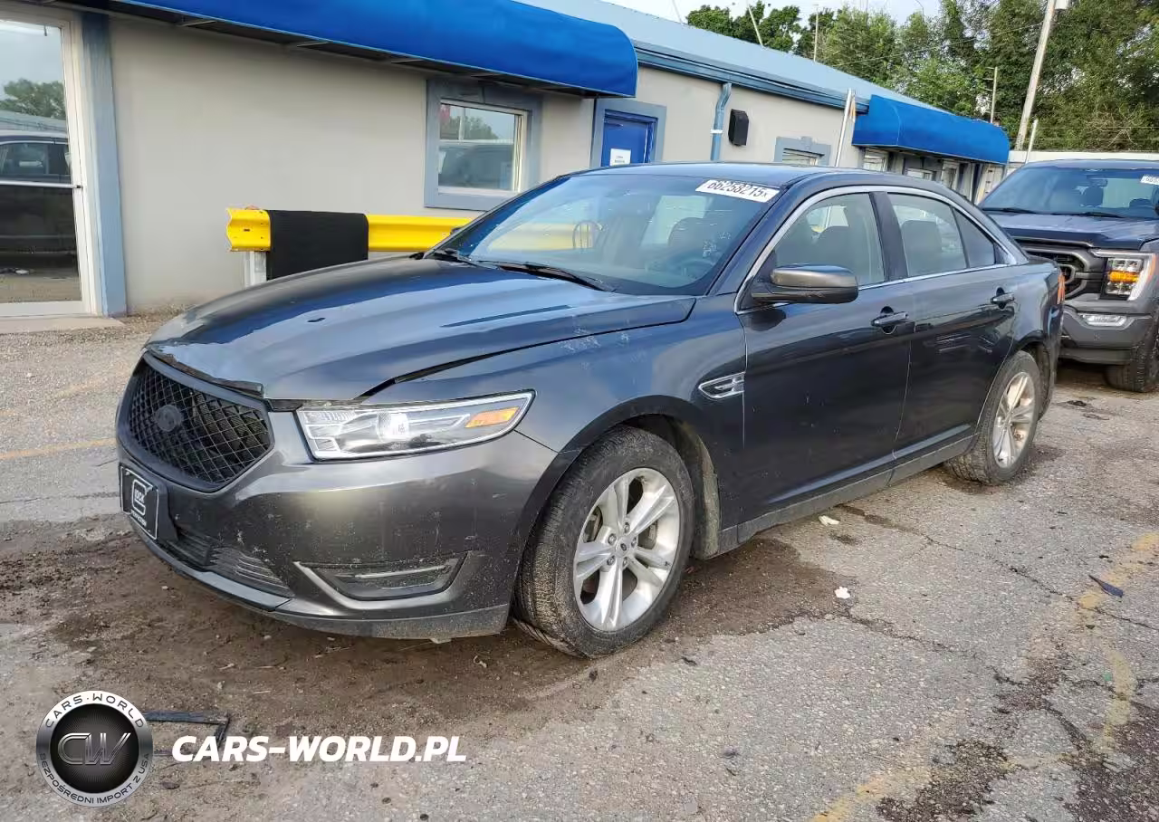 2017 Ford Taurus Sel