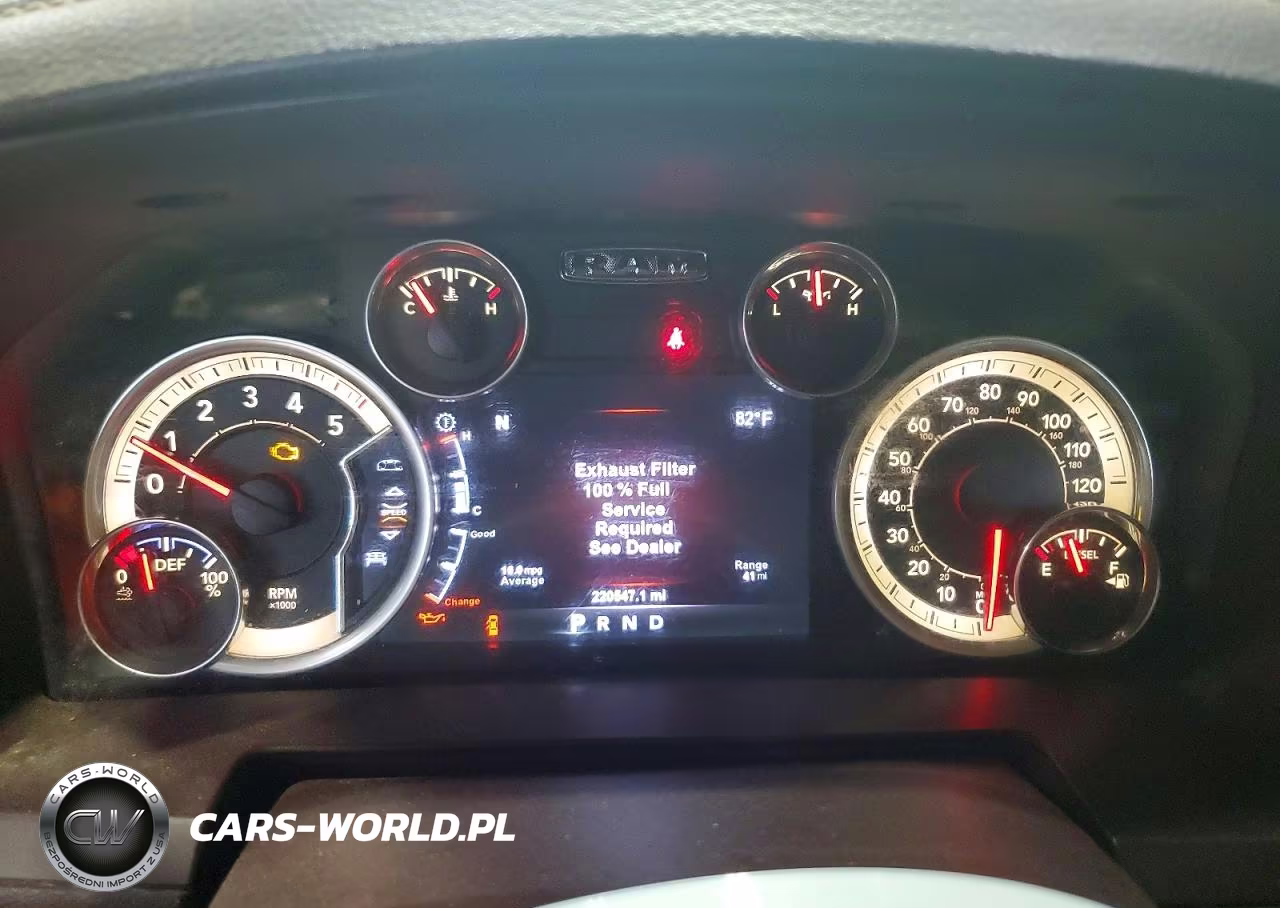 2015 Ram 1500 Laramie VIN:1C6RR7NM9FS708818 - 9